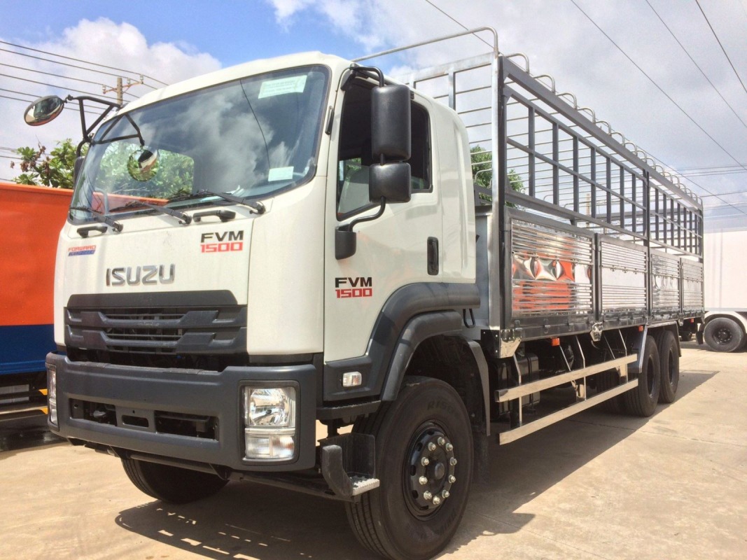 xe tải 3 chân ISUZU FVM 34WE4