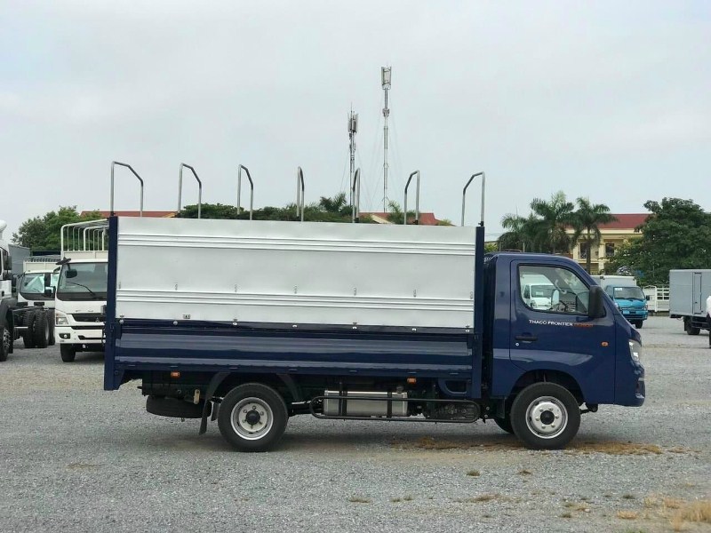 xe tải 2 tấn tf2800 thùng mui bạt