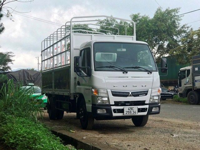 xe tải Fuso TF4.9
