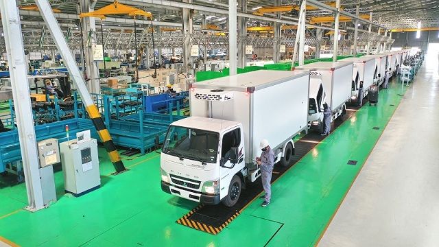 xe chuyên dùng chở vaccine Thaco Mitsubishi Fuso