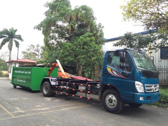 Thaco-Ollin-720-xe-cho-rac-thung-roi-2.jpg