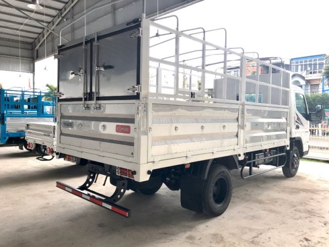 fuso-3t5-08.jpg