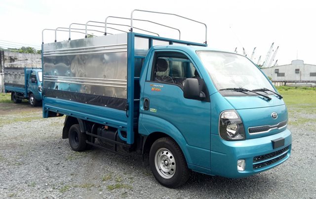 Xe tải kia k200 thùng mui bạt 3 bửng xanh dương