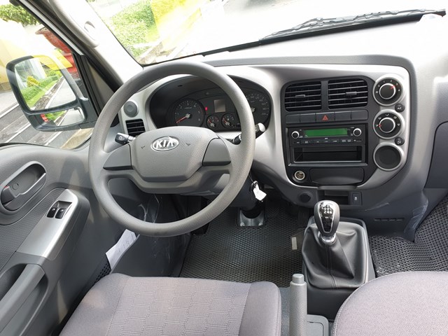 noi-that-kia-k250.jpg_1