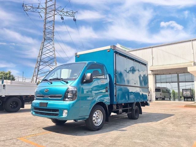 Xe tải Kia K200 thùng cánh dơi (bán hàng lưu động)