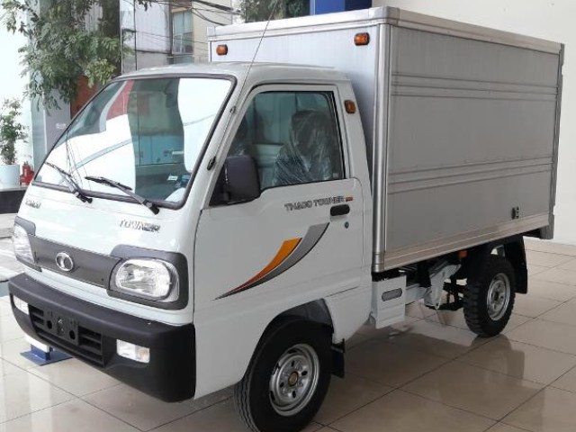 Xe tải 850kg thùng kín