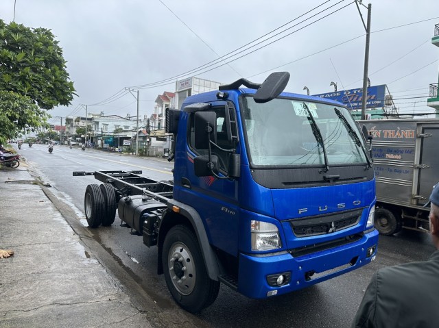 Xe Tải Mui Bạt 8.3 Tấn 2 Chân Bửng Nhôm - Mitsubishi Fuso FI170
