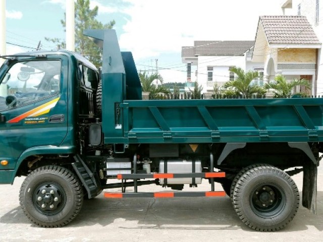 Xe ben 2 cầu 5 tấn 4 khối - Forland FD500 4WD