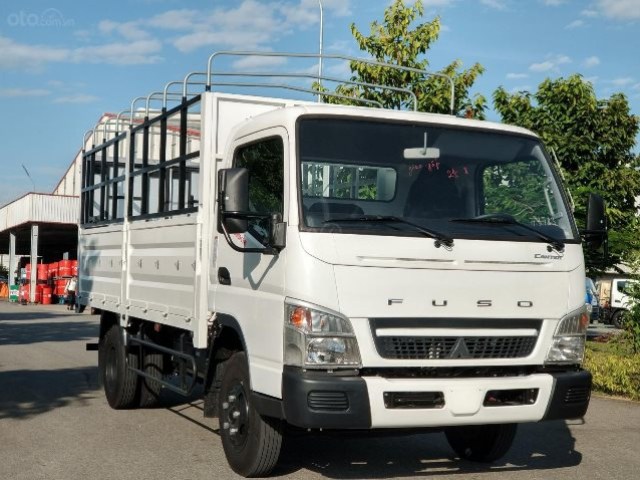 Xe tải 3T5 Fuso 3 tấn 5 Canter 6.5 Mui Bạt 3.5 tấn