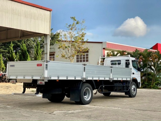 fuso-fi-170-l-8t2-thung-6m9_04-1630913588