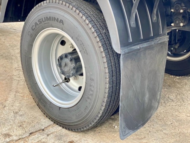 fuso-fi-170-l-8t2-thung-6m9_11-1630913590