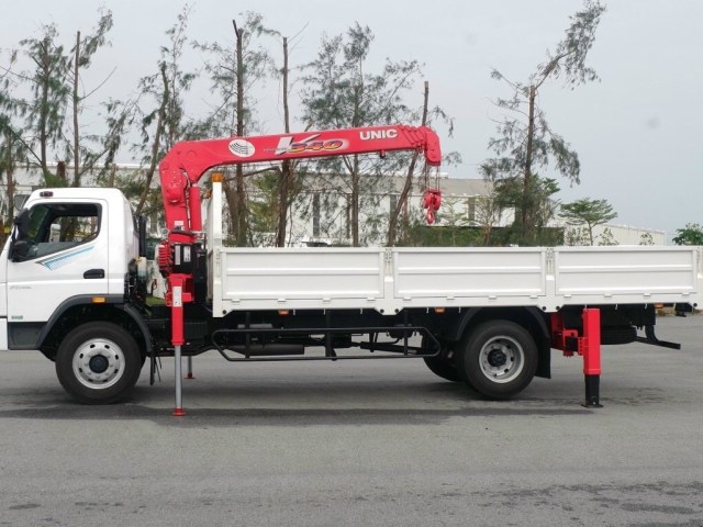 Xe tải Fuso FI 170L gắn cẩu 3 tấn