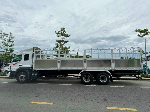 Xe tải Fuso FJ285 14.2 tấn thùng dài 9.1 mét tổng tải 24 tấn