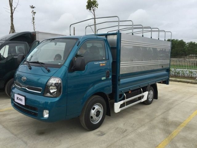 Xe tải kia 200 1t9 thùng mui bạt 1 tấn 9