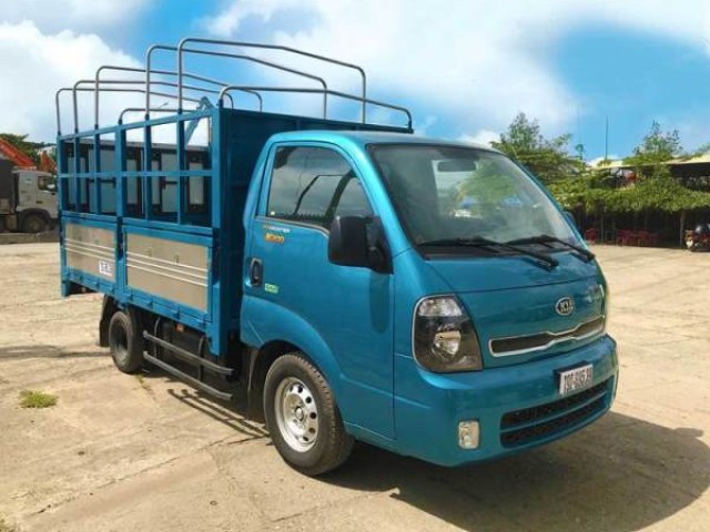 Xe tải 2 tấn Kia K200 1T9 vào thành phố