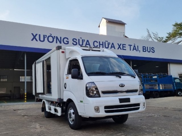 Xe đông lạnh 2T5 Kia 2,5 tấn K250 2 tấn rưỡi