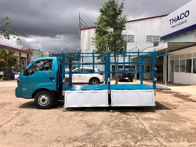 Xe tải 2 tấn rưỡi KIA 2T49 K250 thùng mui bạt mở 5 bửng