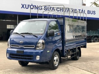 Xe tải 2.5 tấn (2T5) Kia K250 thùng mui bạt 3 bửng