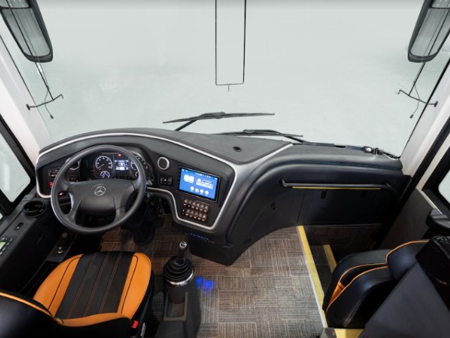 mercedes-benz-mb120s-47-cho-ngoi-7-1653641773