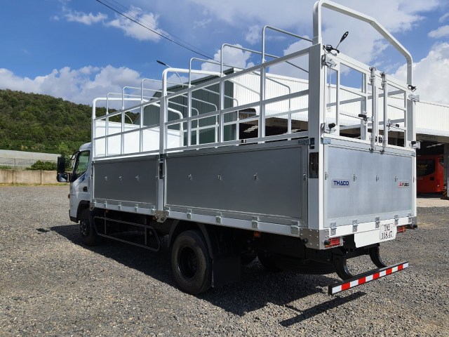 mitsubishi-canter-tf-7.5-mui-bat_11-1634196086