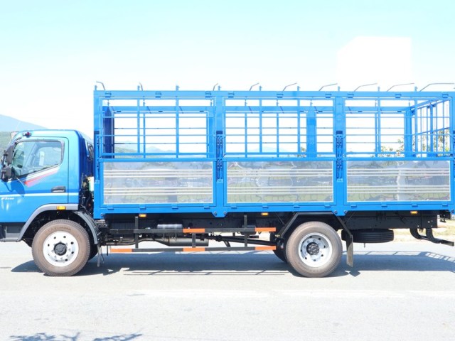 Mitsubishi Fuso FI170 thùng bạt mở bửng hông