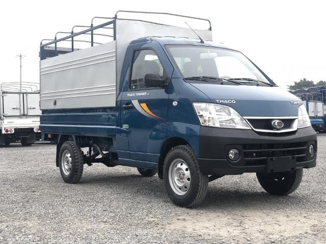 Xe tải 900 kg thùng mui bạt