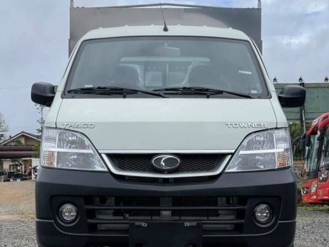 Xe tải Thaco Towner 990 nâng cấp trợ lực lái và kính chỉnh điện