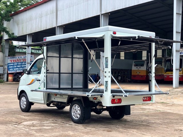 xe-ban-hang-luu-dong-thaco-towner-990_13-1621920845