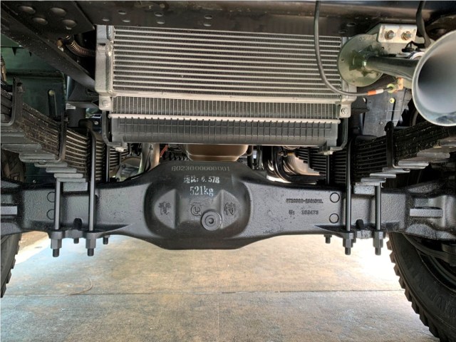 xe-tai-2-cau-6t8-thung-6m7-thaco-forland-fd150-4wd_3-1666408894