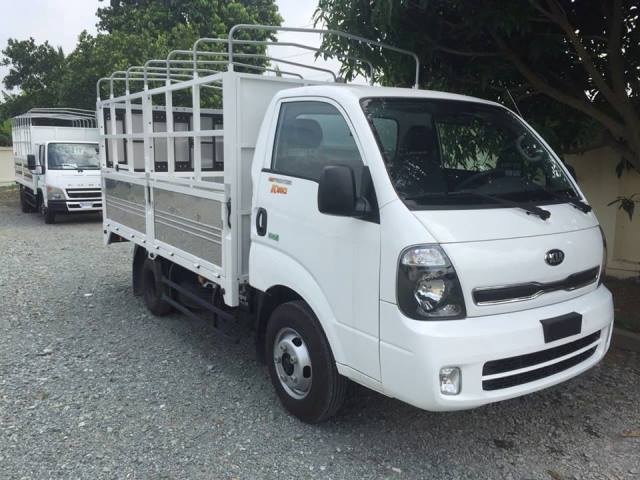 Xe tải 2T5 2.5 tấn KIA K250 thùng mui bạt mở 5 bửng