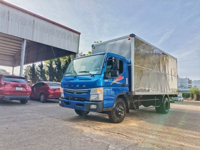 Mitsubishi Fuso 3t5 tải 3.5 tấn Canter TF 7.5