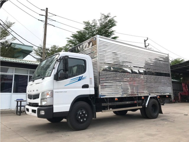 Xe tải 5 tấn thùng kín dài 4,4 mét - Mitsubishi Fuso Canter TF8.5