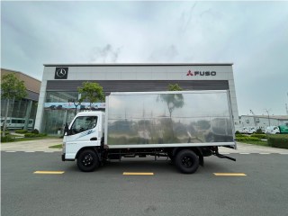 Xe tải Fuso 1T9 Canter TF4.9 Thùng kín