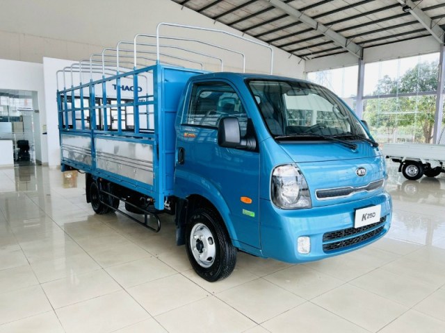 xe-tai-kia-k250-l-thung-4m5-2t4_04-1668329801