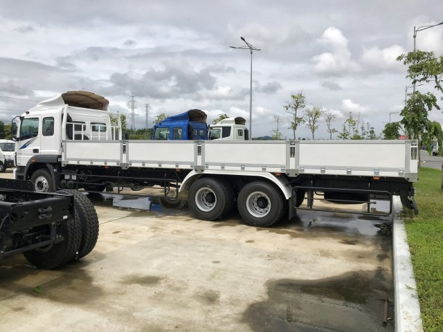 Xe tải Fuso FJ285 14.2 tấn thùng dài 9.1 mét tổng tải 24 tấn