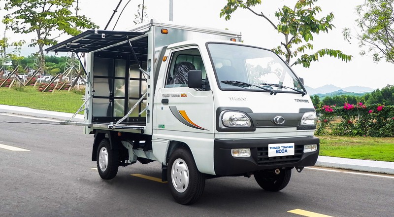 Thaco towner 800a thùng bán hàng lưu động Thaco towner 800a thùng bán hàng lưu động