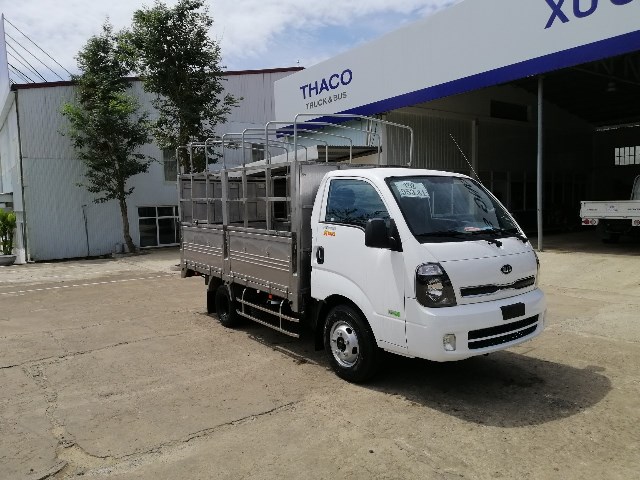 xe-tai-2t5-kia-k250-thung-inox-304-mui-bat_5.jpg